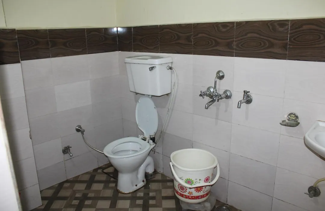 Hotel Diamond Leaf-1