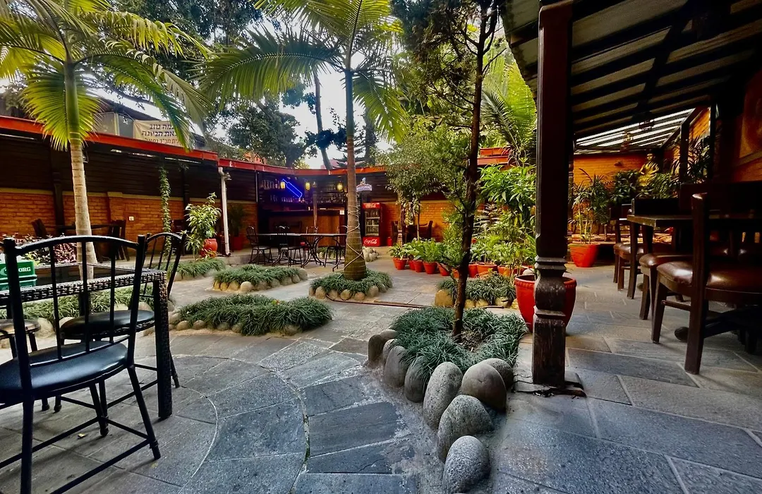 Hotel Buddha-1