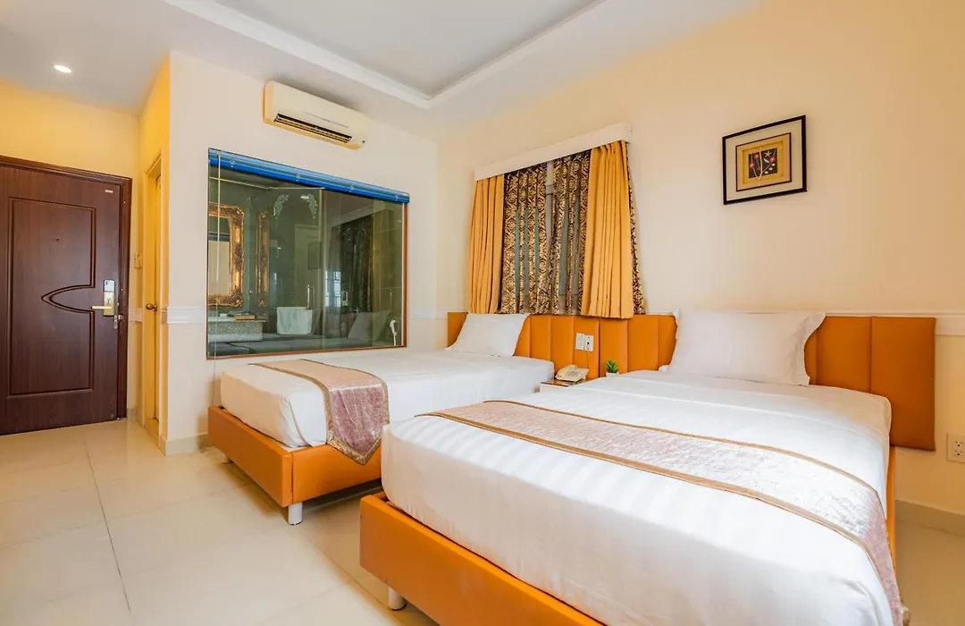 Fortune 1127 - Central Hotel-1
