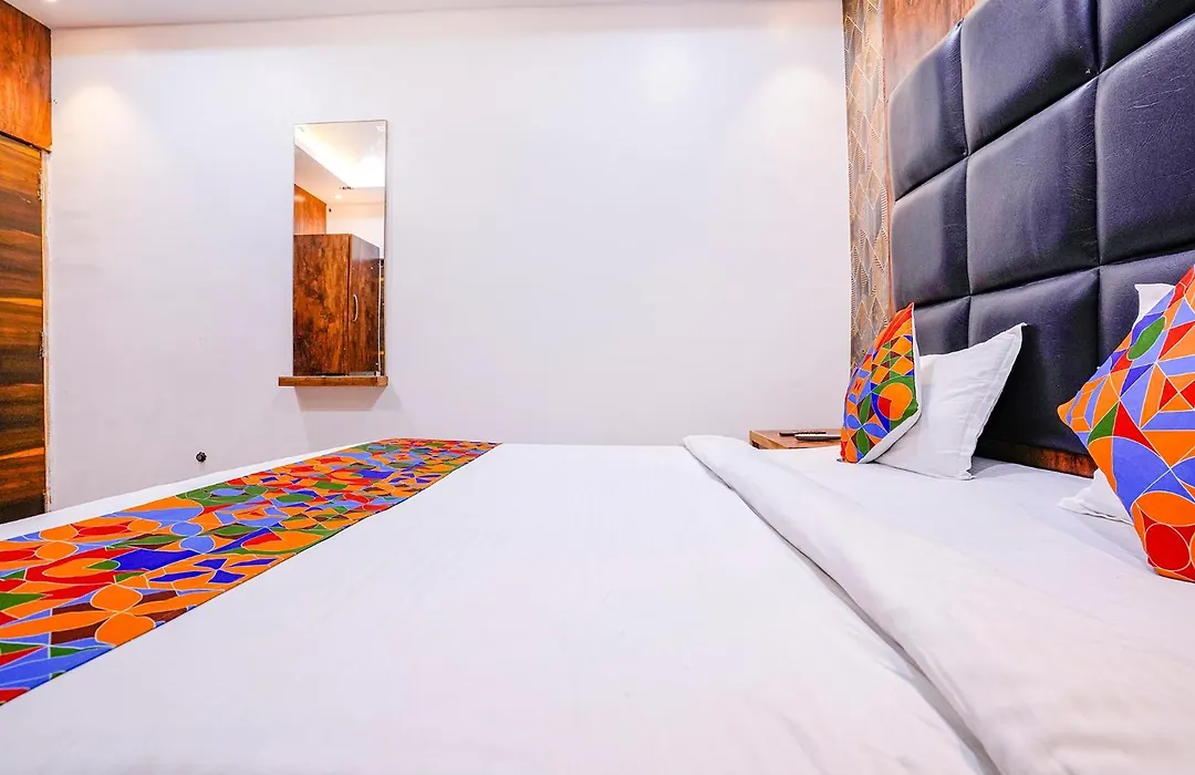Fabhotel Lime Ras Palace-1