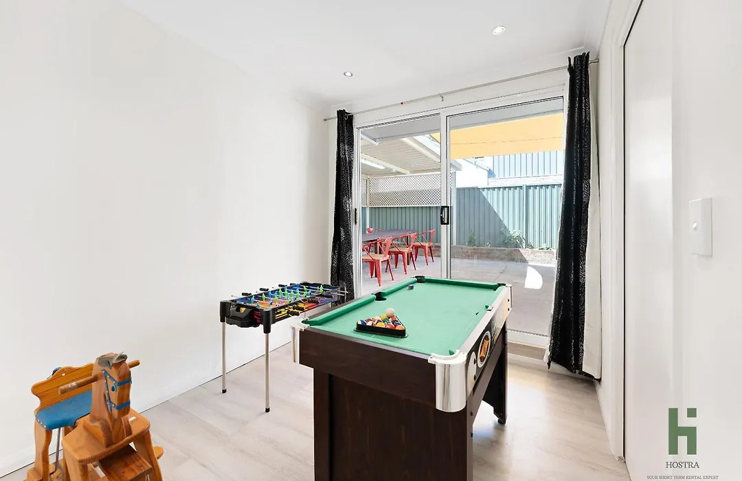 Edgeware House-1