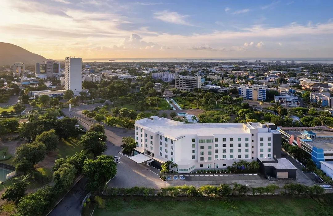 Courtyard By Marriott Kingston, Jamaica-1