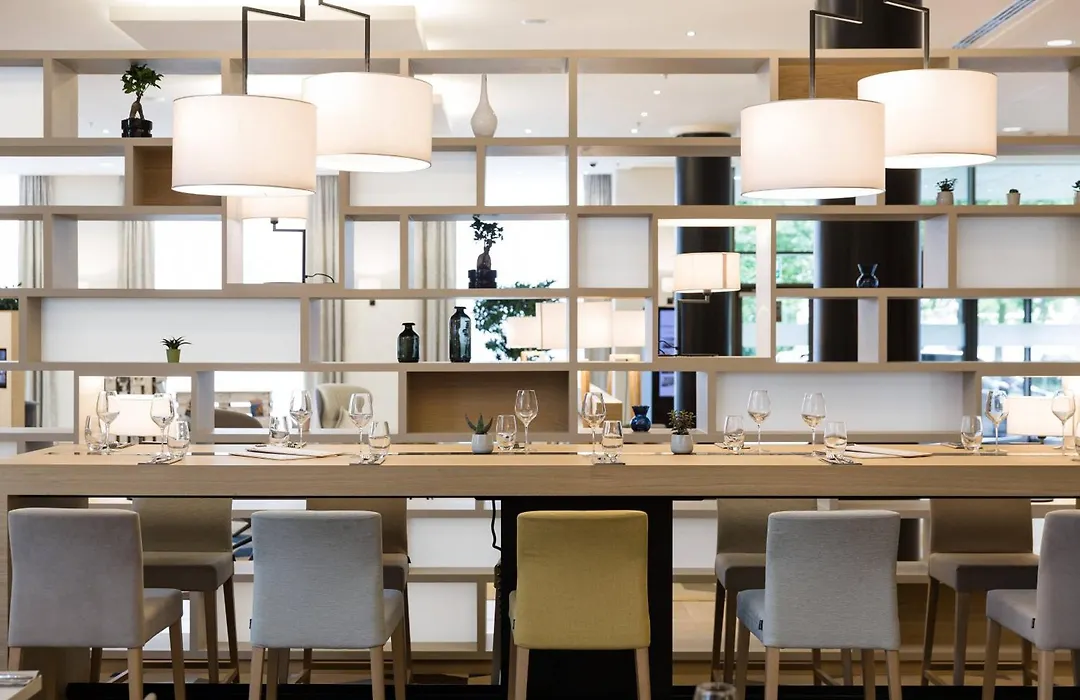 Courtyard By Marriott Brussels-1
