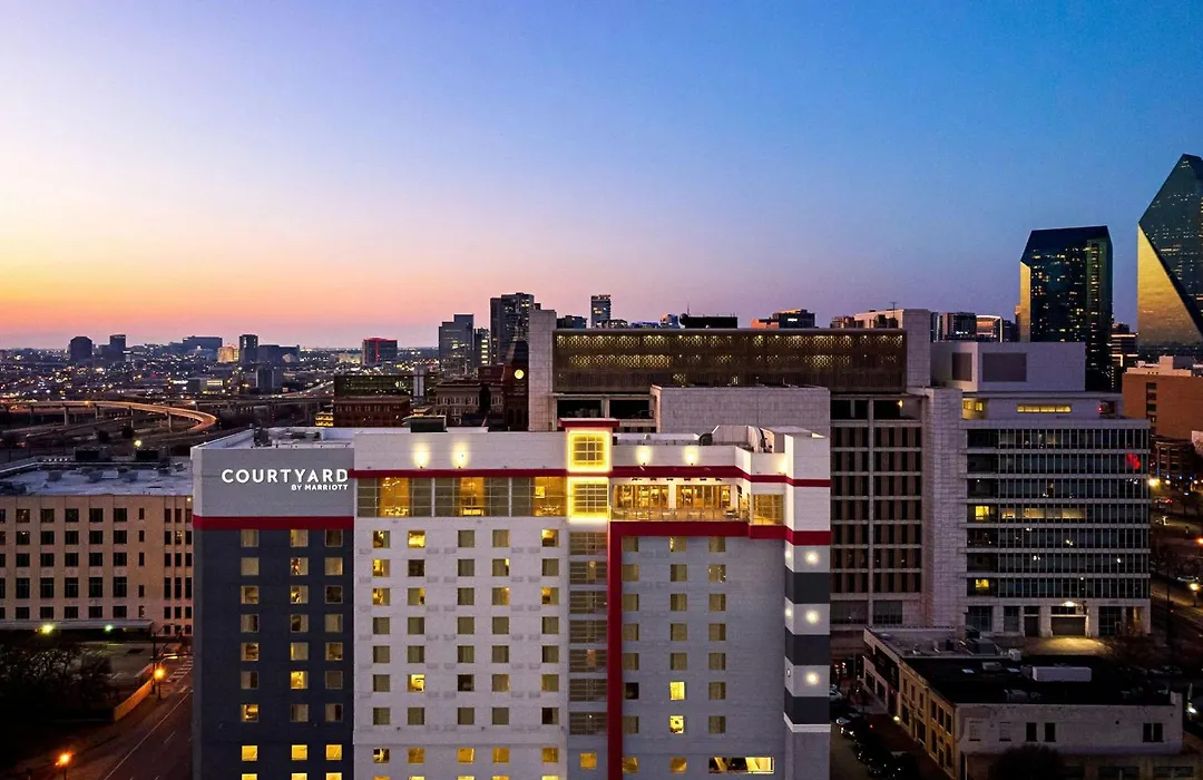 Courtyard By Marriott Dallas Downtown/Reunion District-1