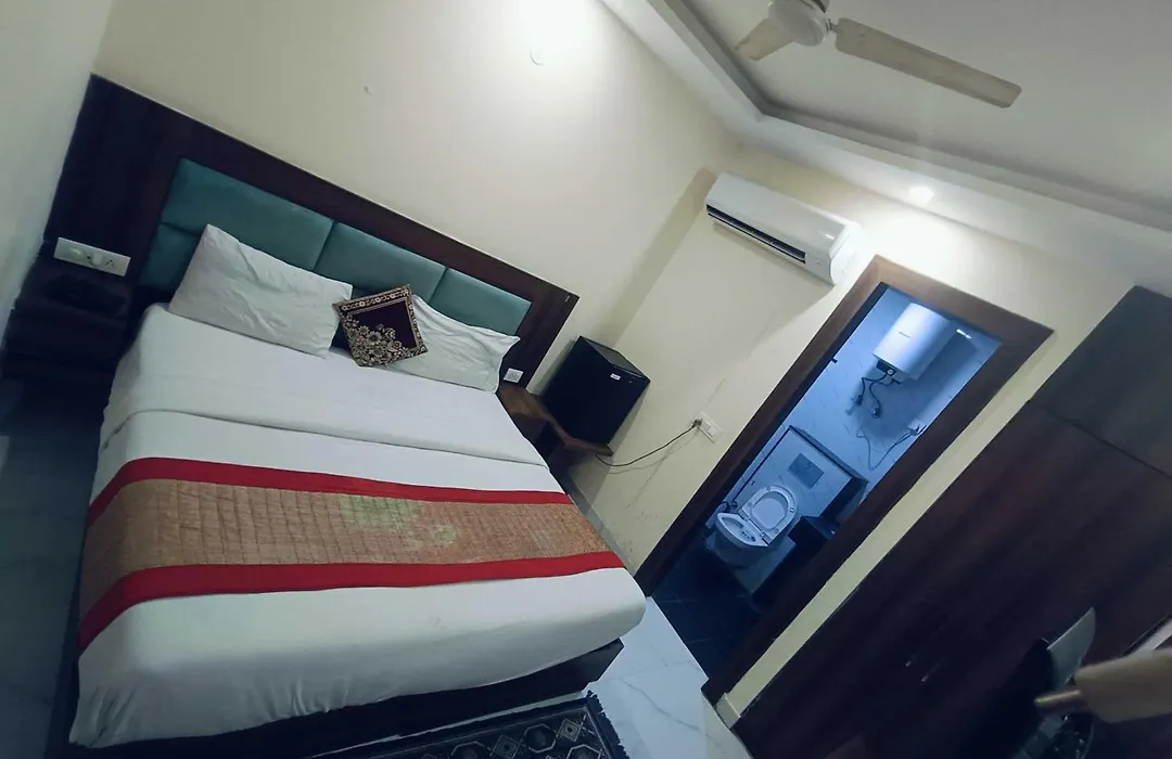 Hotel Konark A Family Stay Aerocity New Delhi-1