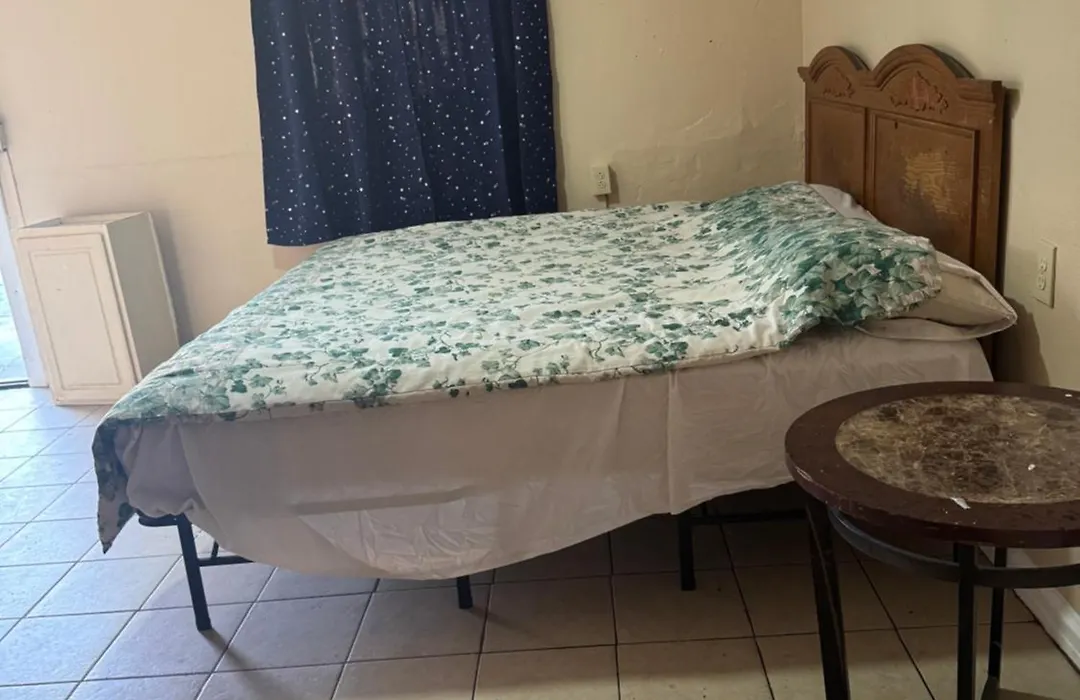 Royal Arms Motel-1