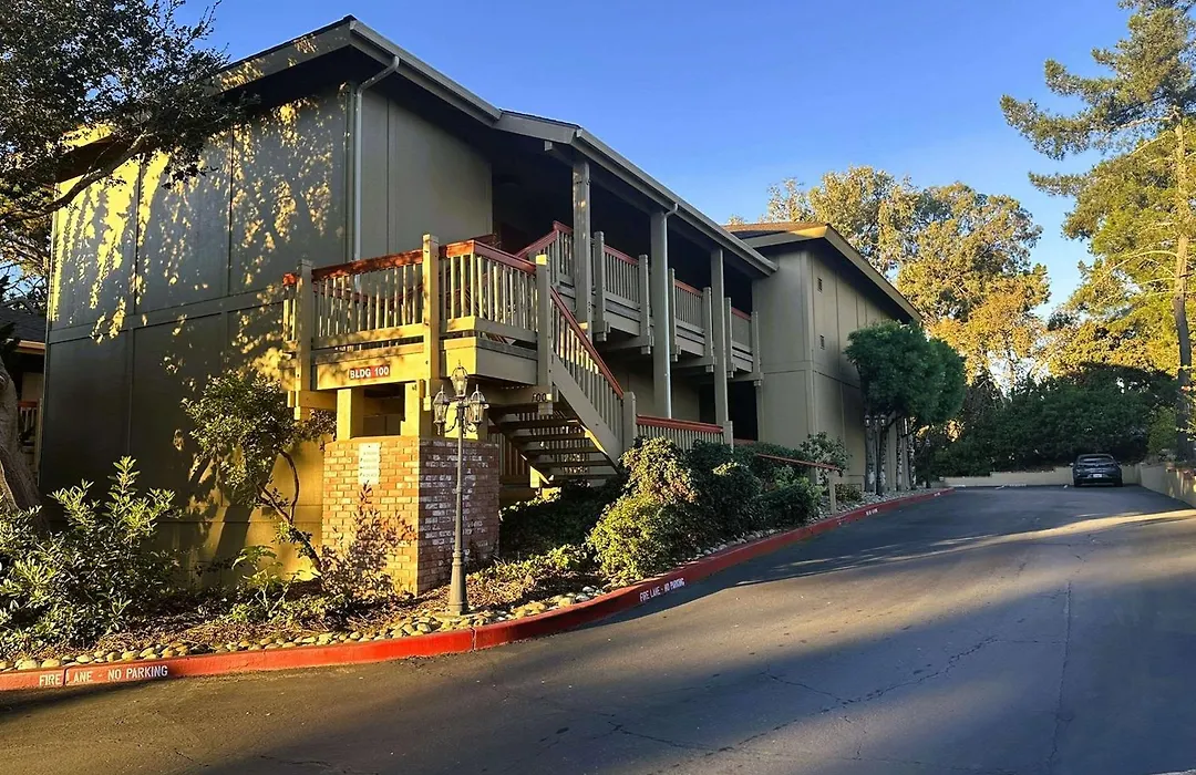 Comfort Inn Monterey Peninsula Airport-1