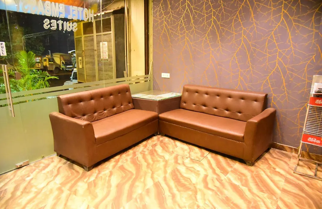 Hotel Embassy Suites-1