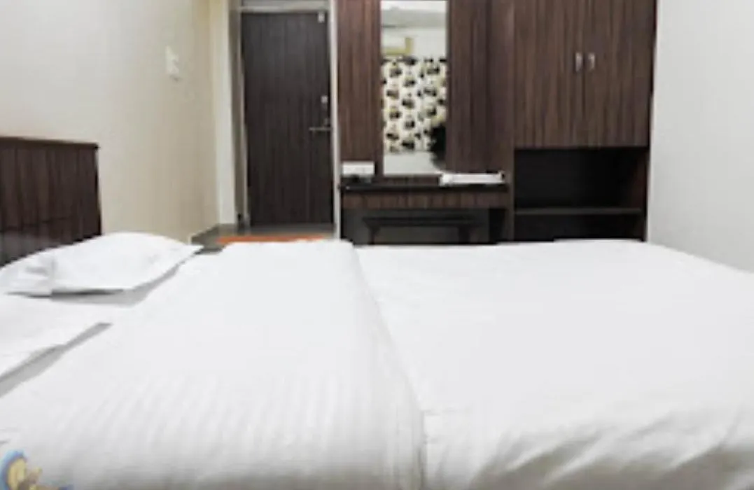 Hotel Padmalaxmi,-1