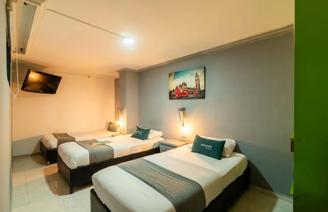 Hotel Elegant Suite-1