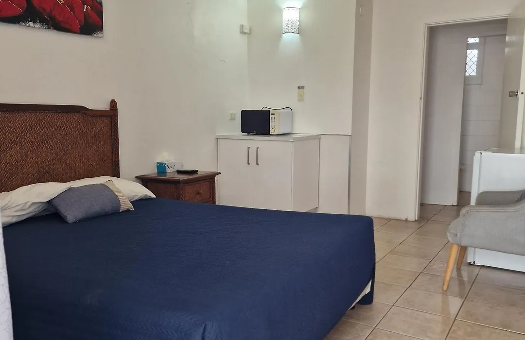 A1 Inn The City A1 Car Rentals-1