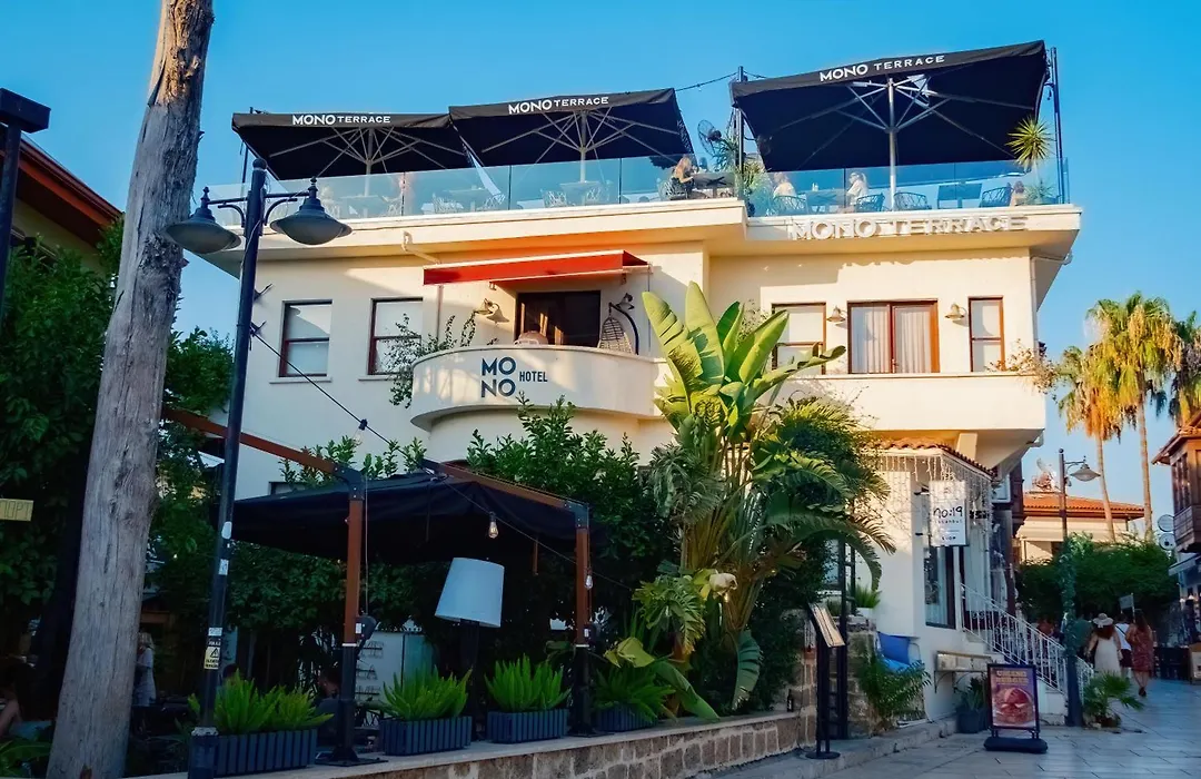 Mono Hotel-1