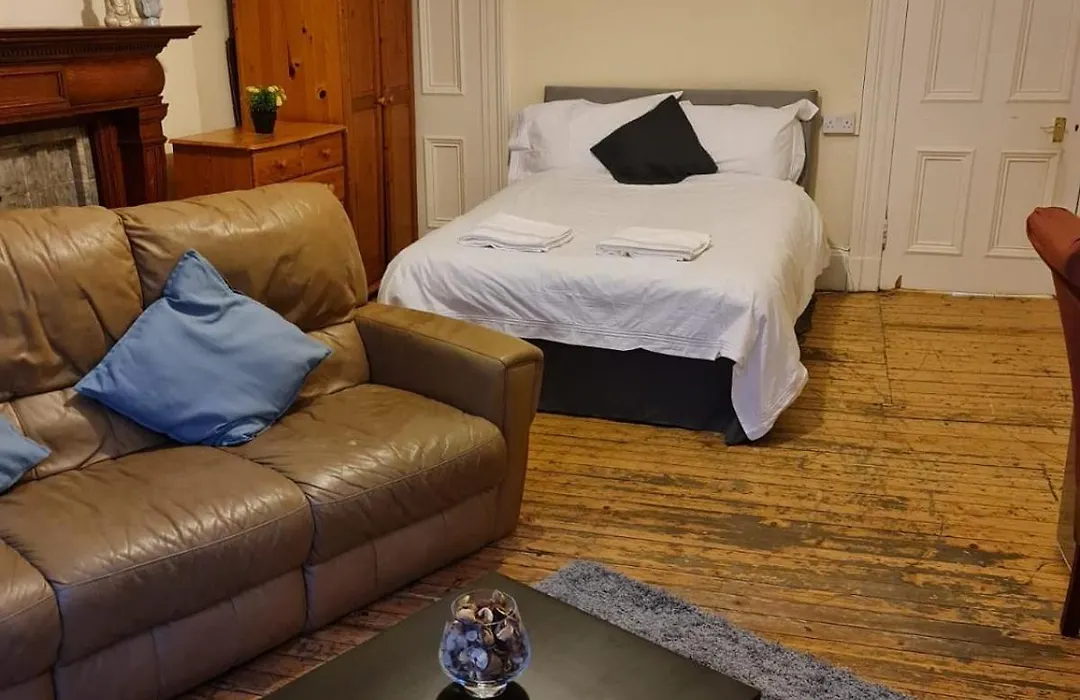 Haymarket Station Rooms-1