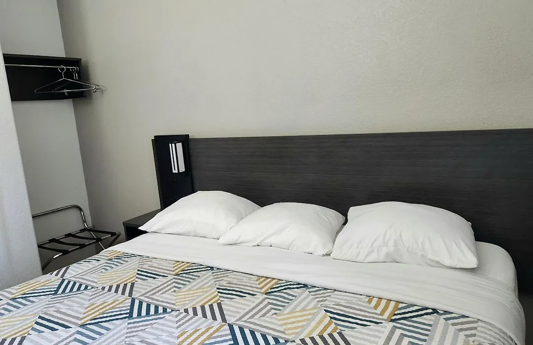Baymont By Wyndham San Antonio Airport-1