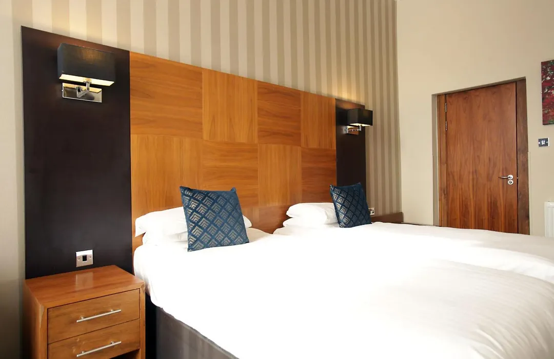 Acorn Hotel-1