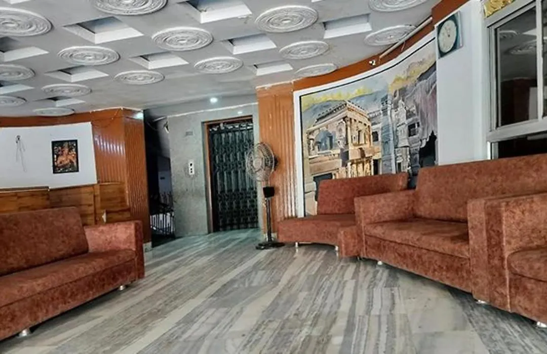 Fabhotel Devpriya-1
