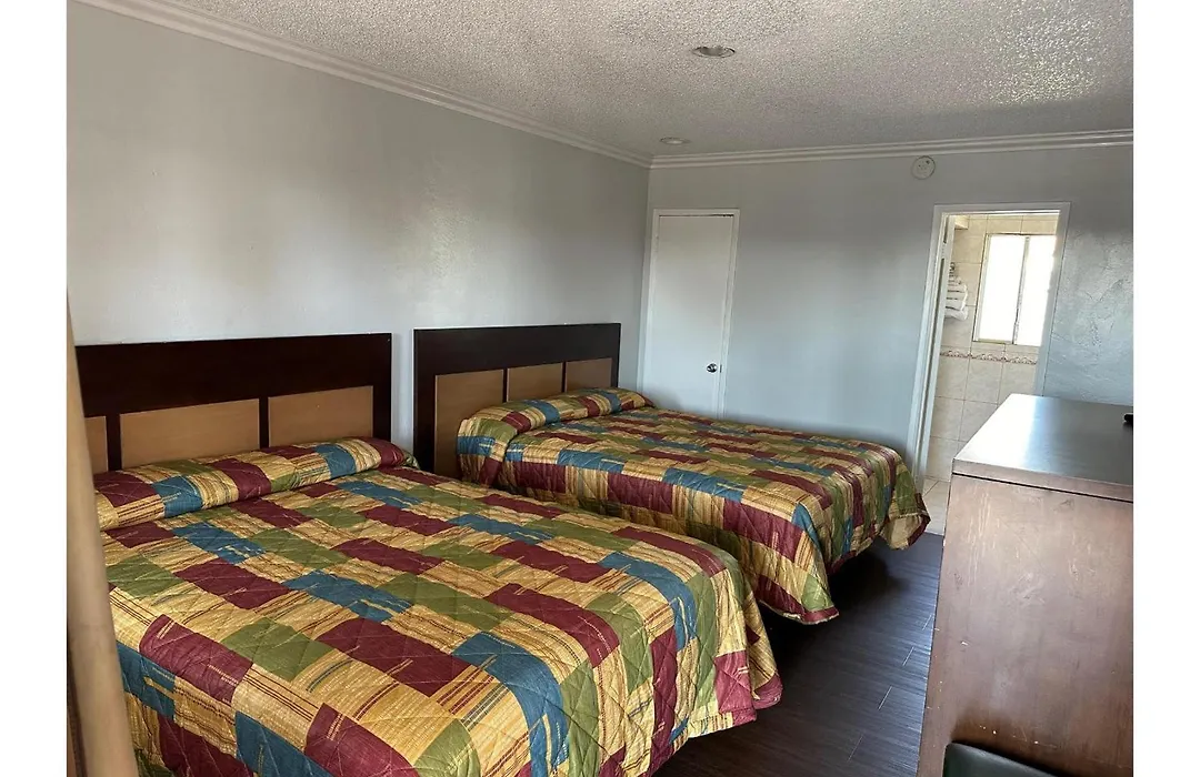 Heritage Inn-1