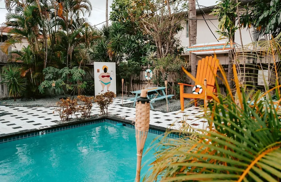 Las Olas Guest House-1