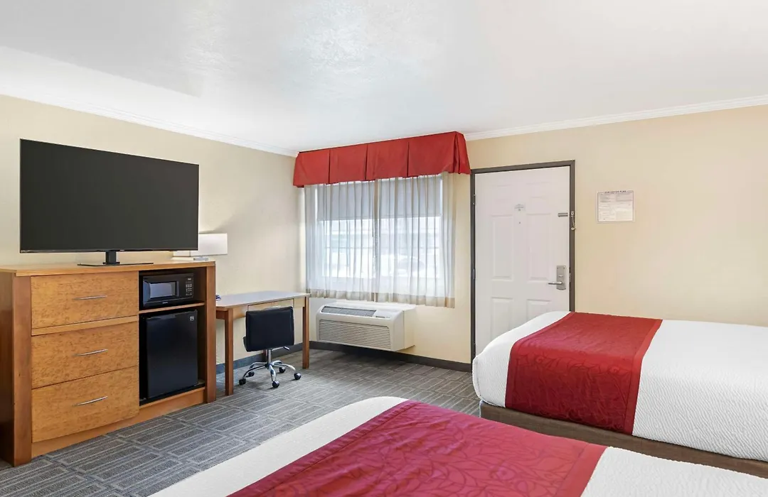 Best Western Plus Ontario Airport & Convention Center-1