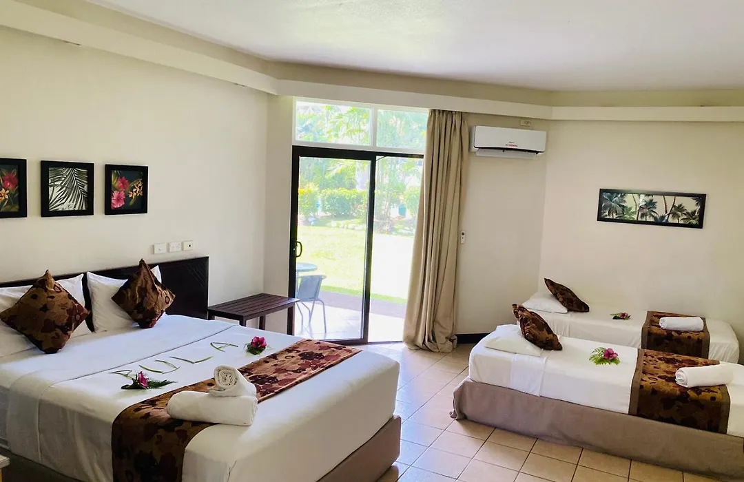 Hotel Oasis-1