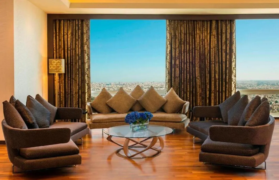 Hotel Smart Luxury Near Delhi Airport-1