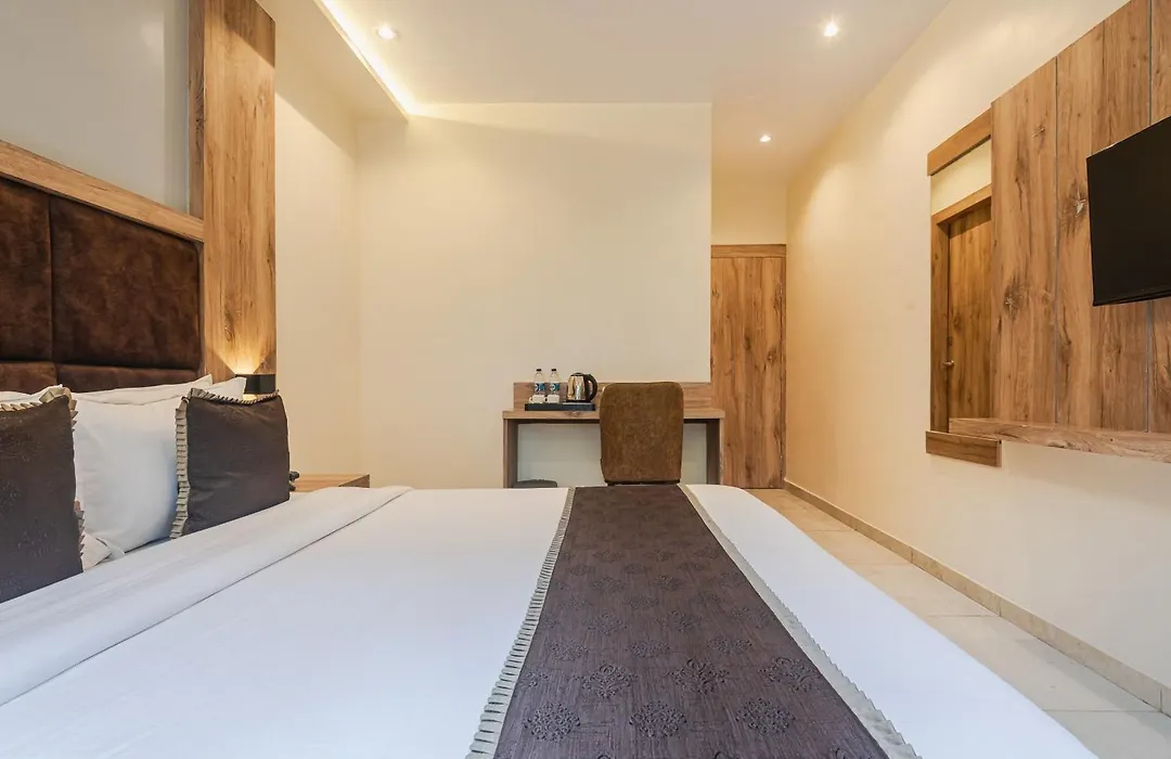 Hotel Silver Park-1