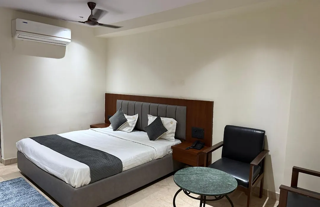 Agarwal'S Residency-1