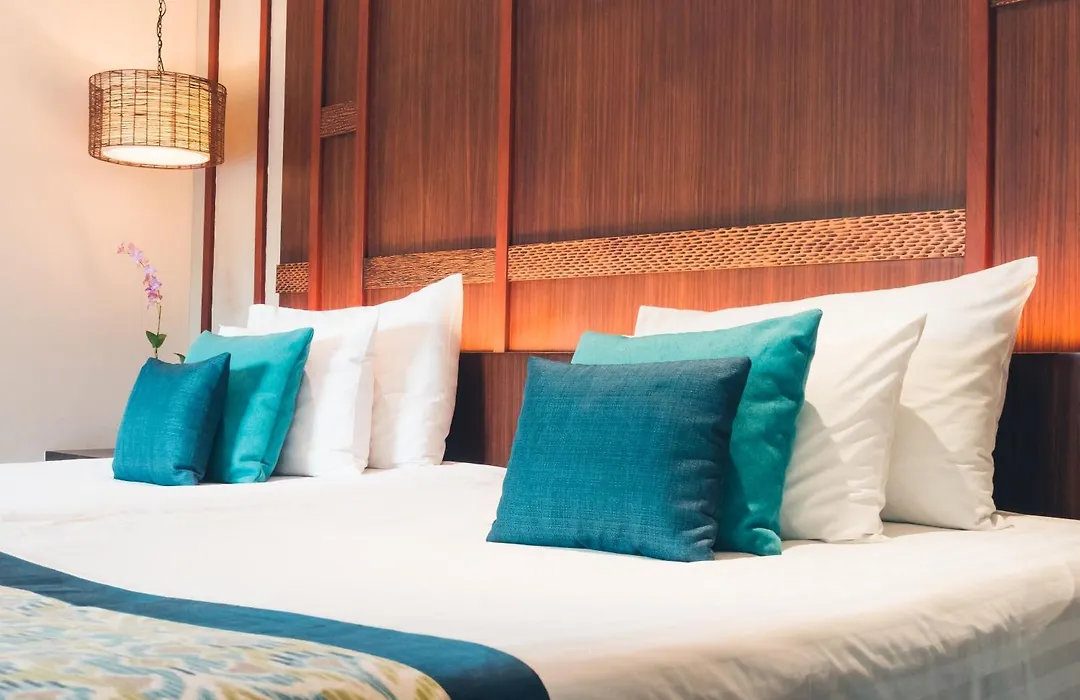 Hotel Ambience Plaza Jmd - Delhi Airport-1