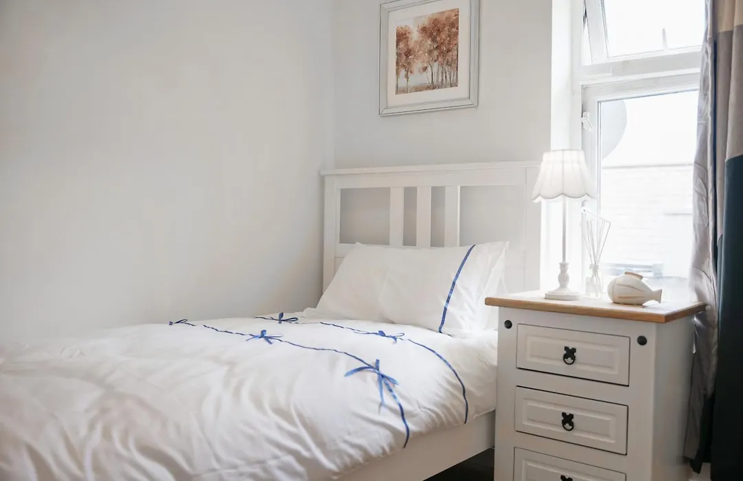 Central 2Br Entire Home For Families & Groups ,Walk To Croke Park-1