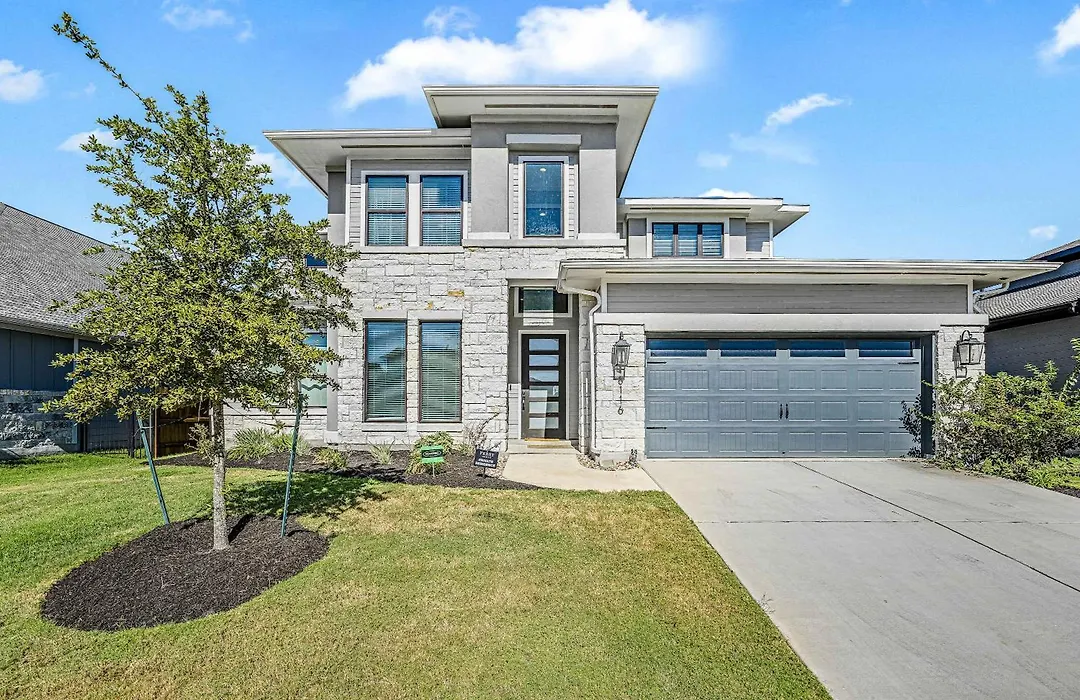 Stunning Austin Home With Office And Yard-1