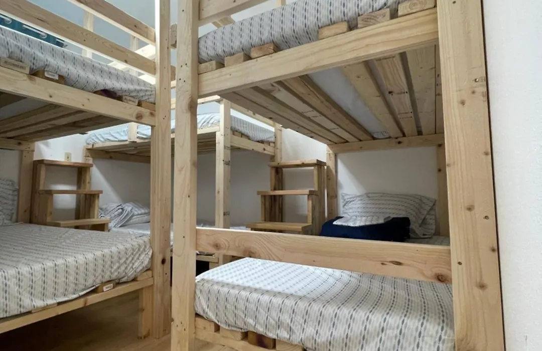 Alaska Backpacker Hostel-1