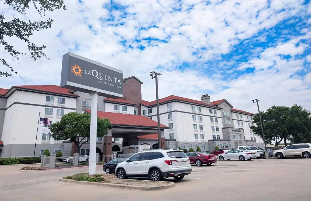 La Quinta By Wyndham Dfw Airport South / Irving-1