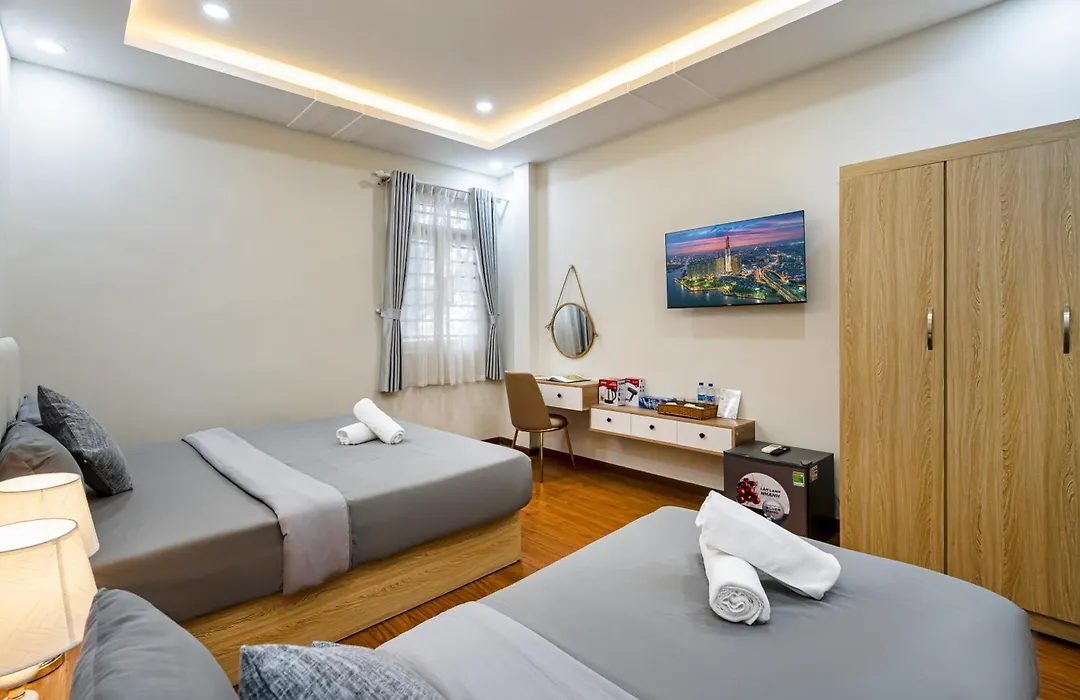 Annie House-1