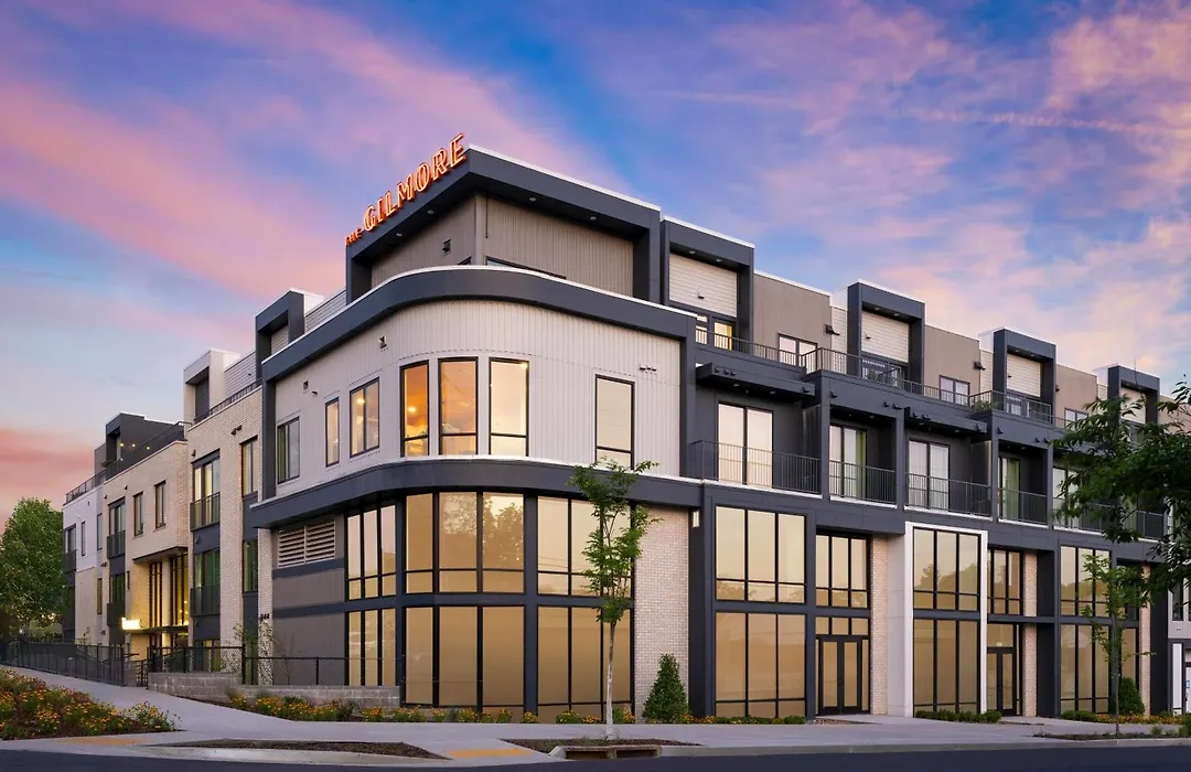 4 Units 16 Guests New 12 South Hotel Rooftop Courtyard The Gilmore-1