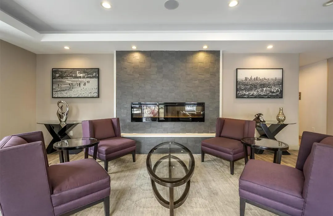 Best Western Plus Hotel At The Convention Center-1