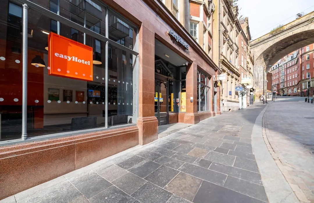 Easyhotel Newcastle-1