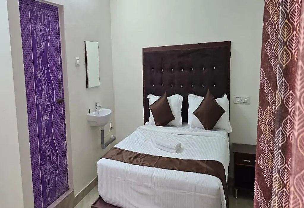 Hotel Amr Residency-1