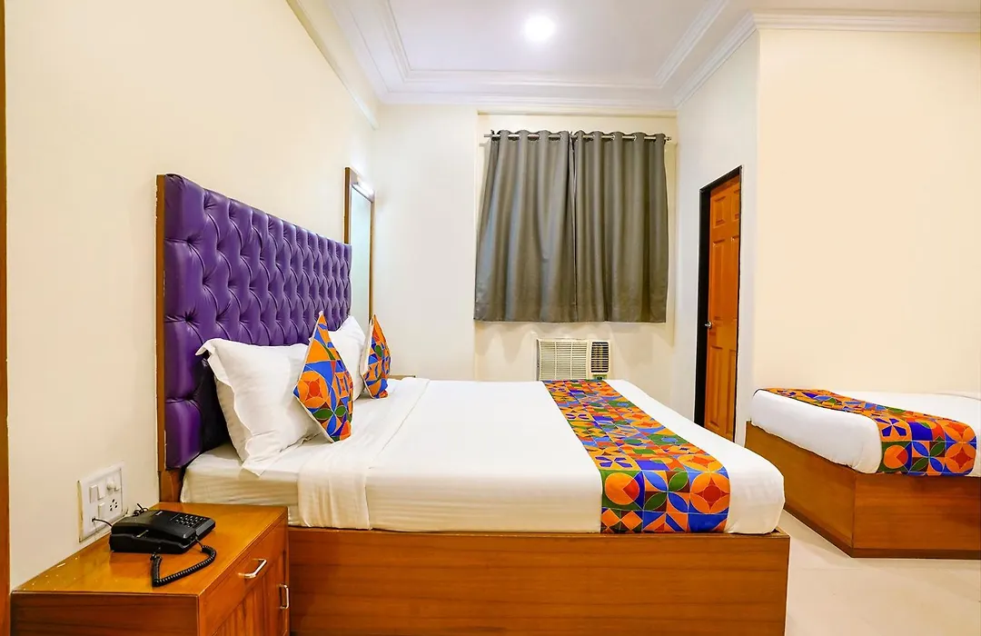 Fabhotel Cruz Royale - Nr- Bandra West-1