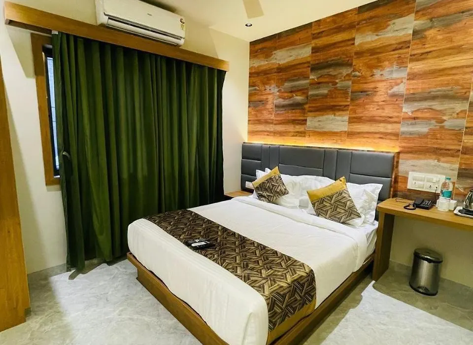 Hotel T2 International Mumbai Airport-1