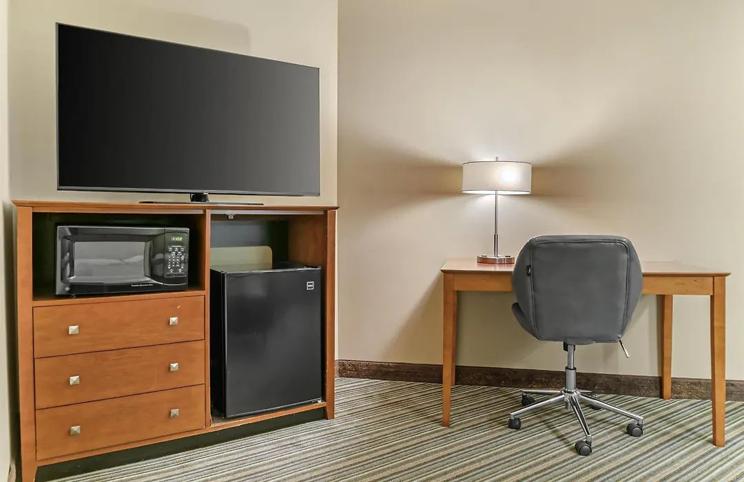 Best Western Plus Traverse City-1