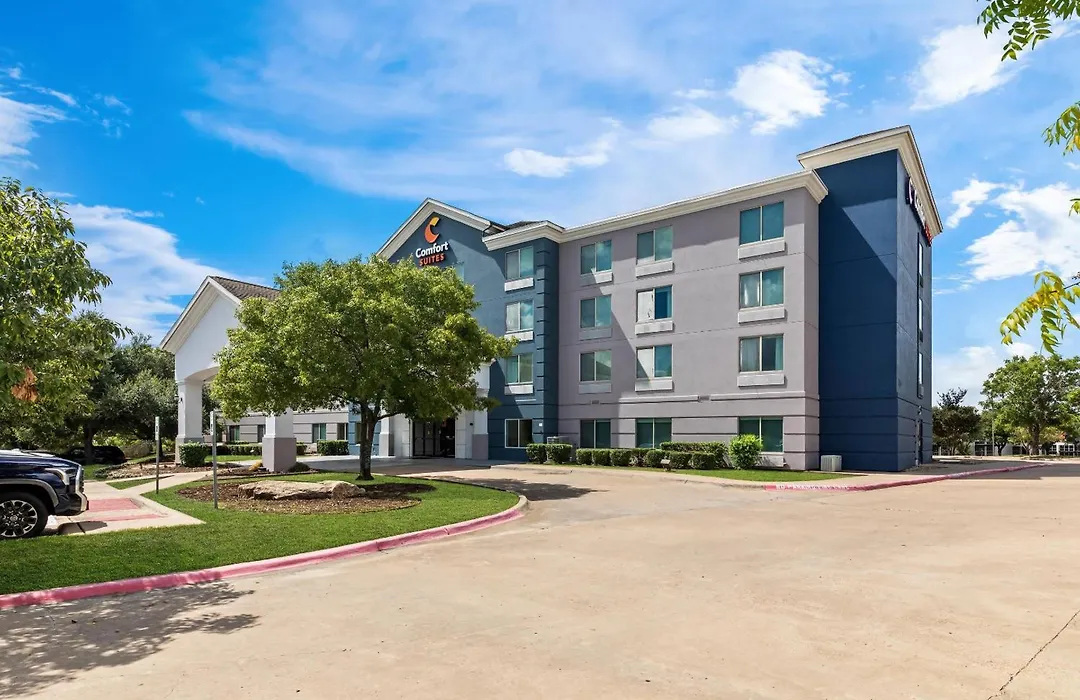 Comfort Suites Austin Airport-1