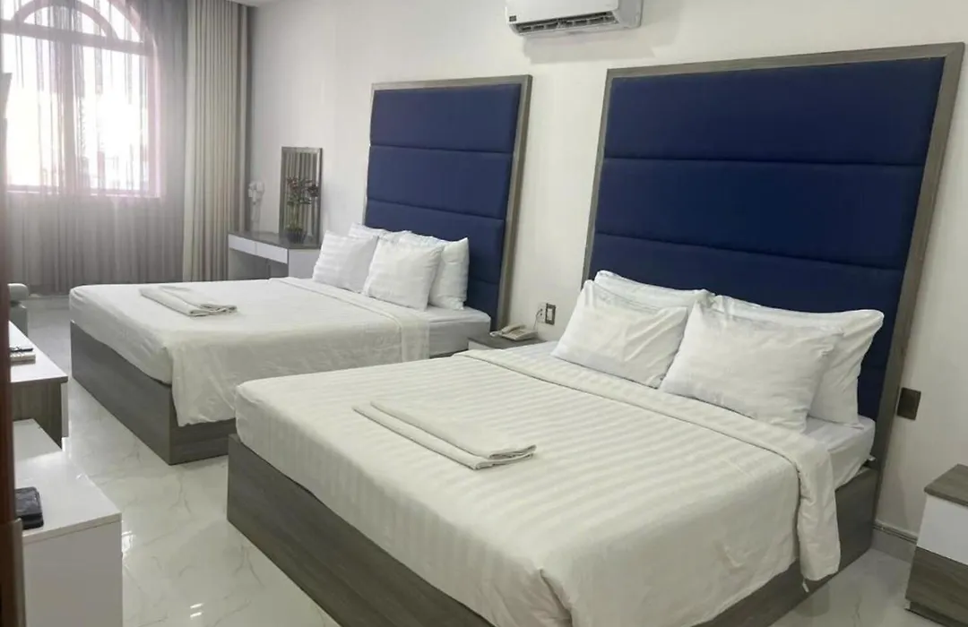 White Diamond Airport Hotel-1