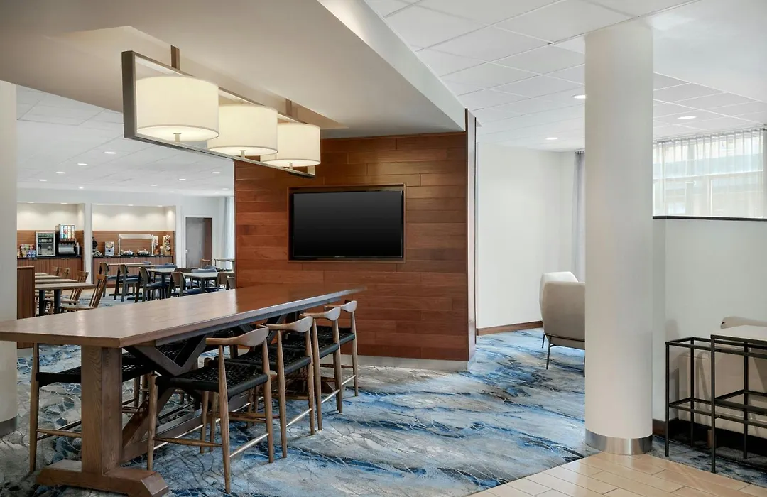 Fairfield Inn & Suites By Marriott Cincinnati Uptown/University Area-1