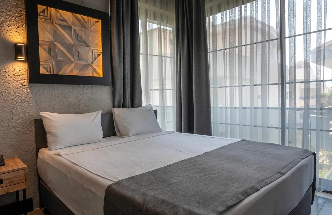 Mielo Lara Hotel-1