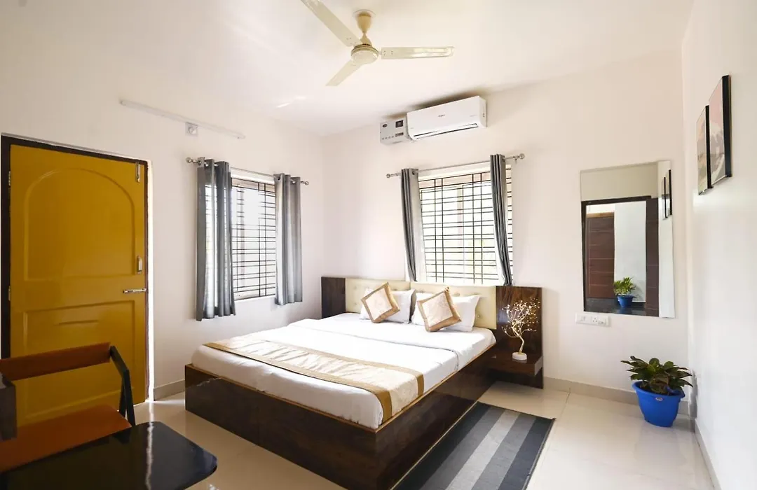 Clover Villa Hotels-1