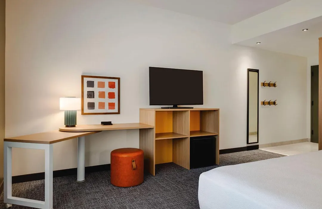 Spark By Hilton Las Vegas Airport-1
