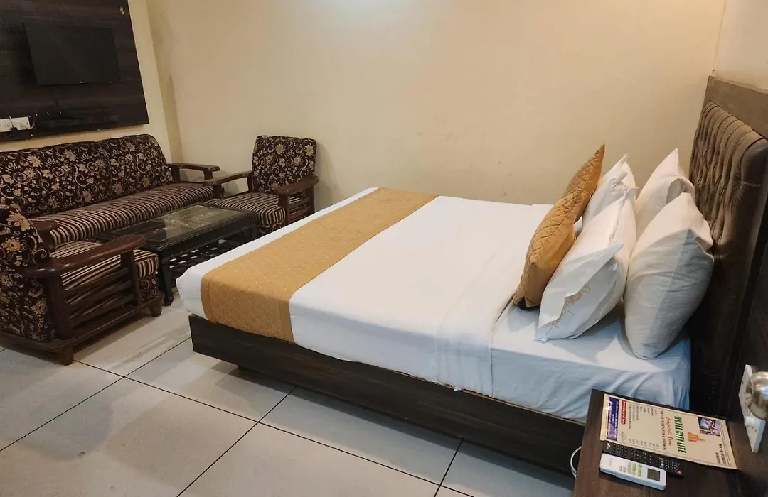 Hotel Grand Lawson-1