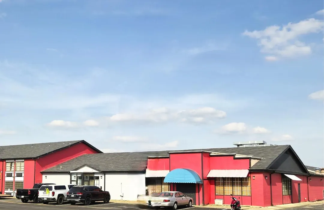 River Valley Inn And Suites-1