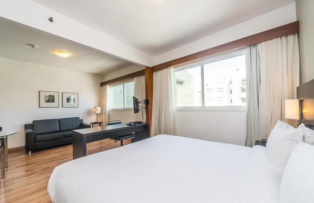 Paraiso Suites By Charlie-1