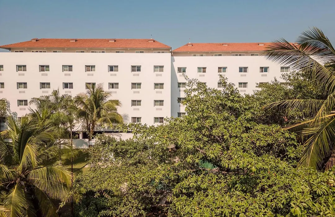 Comfort Inn Puerto Vallarta Golfside & Marina-1